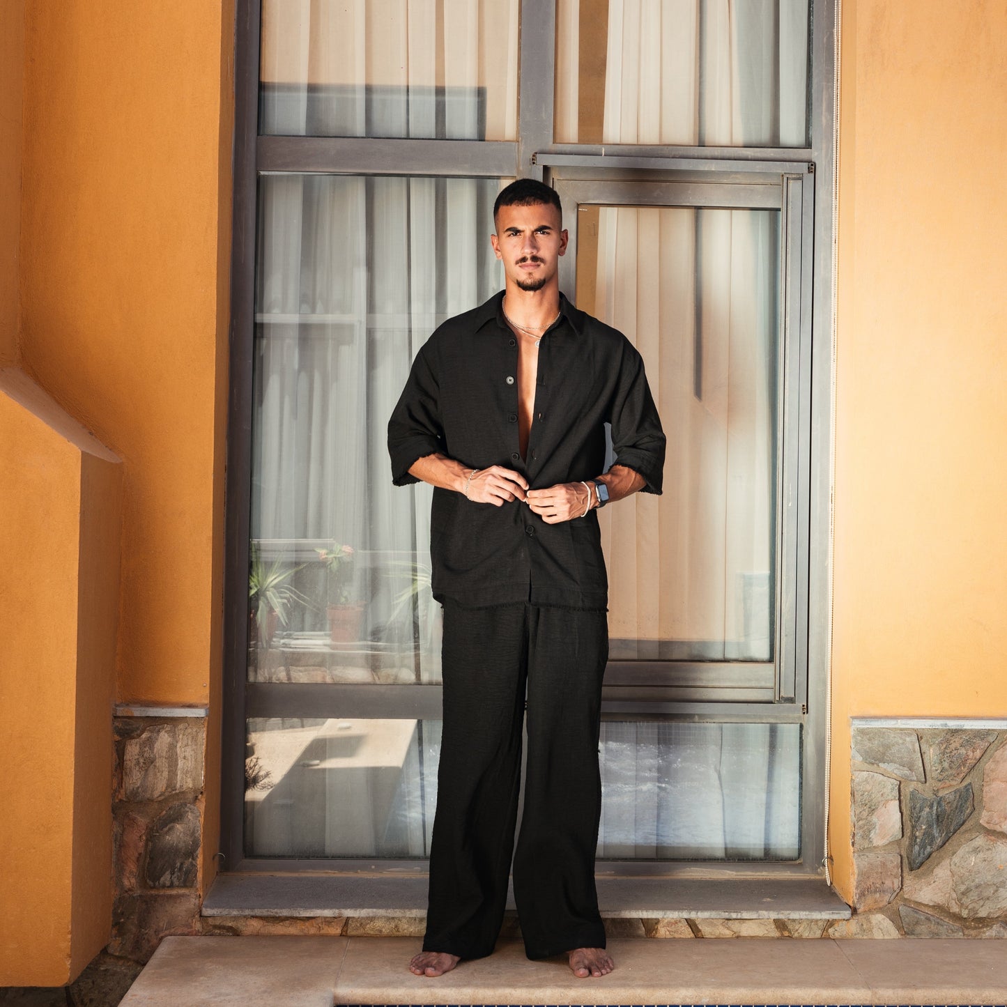 Crinkled Linen Oversize Shirt | Black