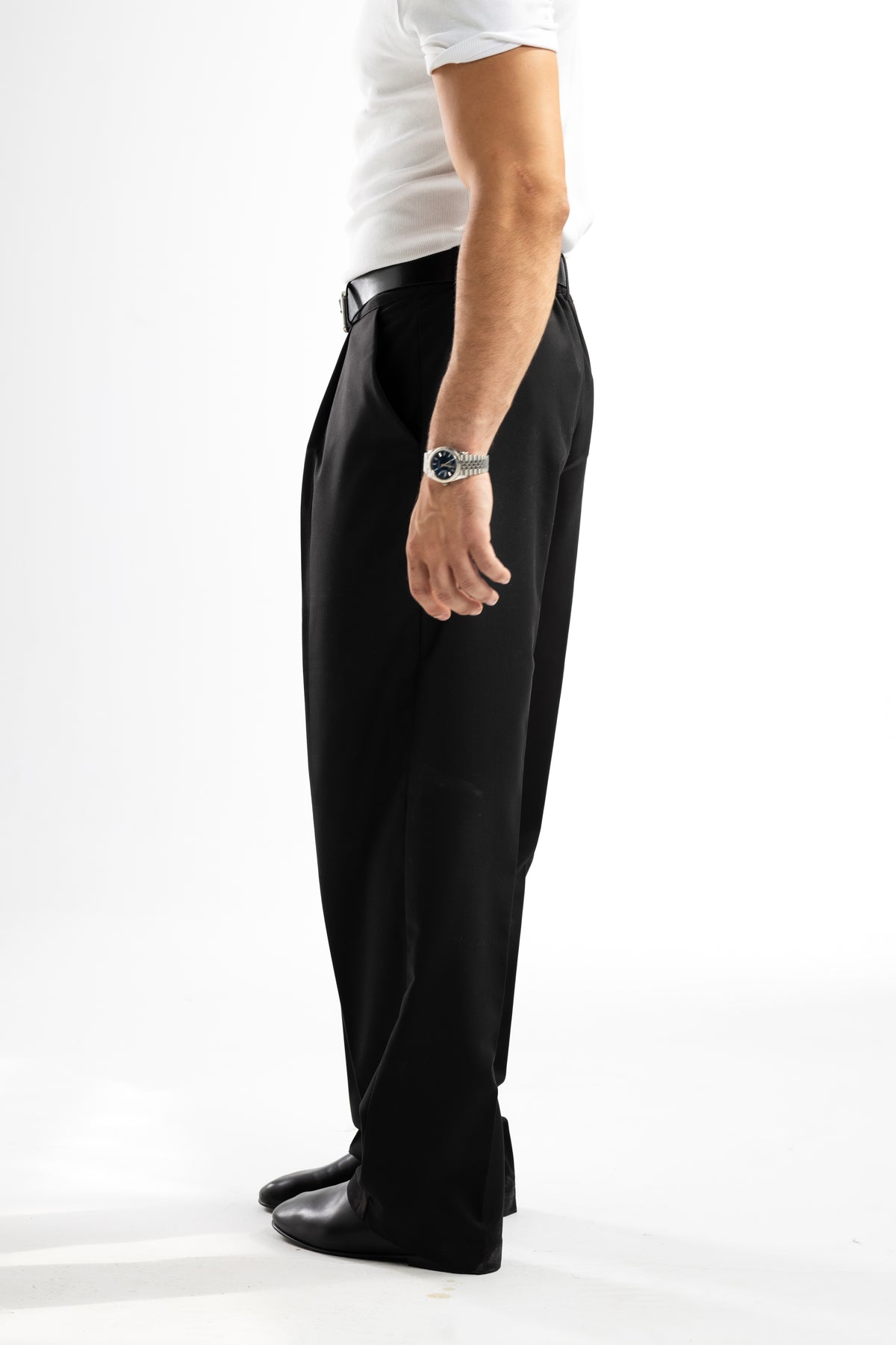 PLEATED TROUSERS | BLACK