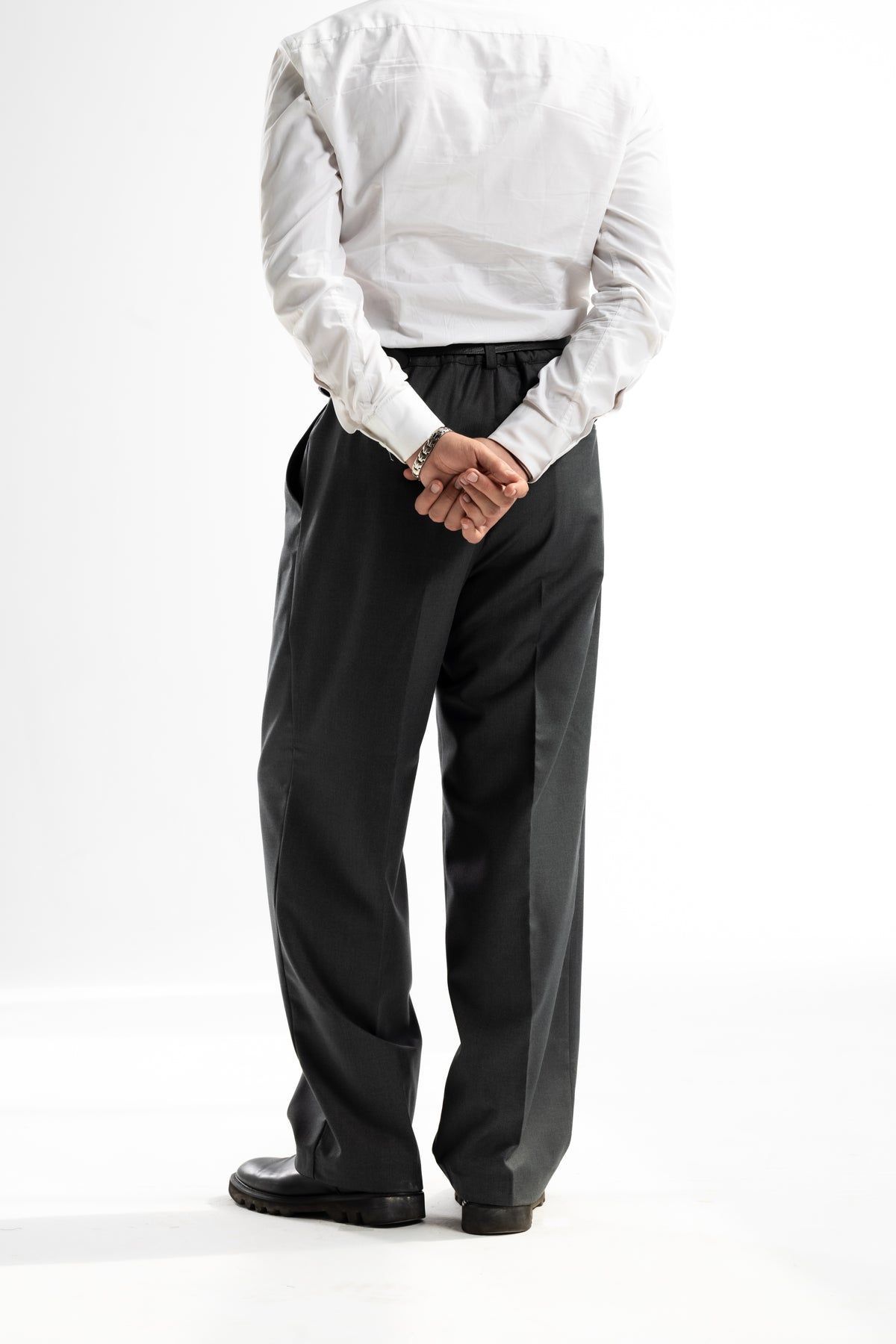 PLEATED TROUSERS | GREY