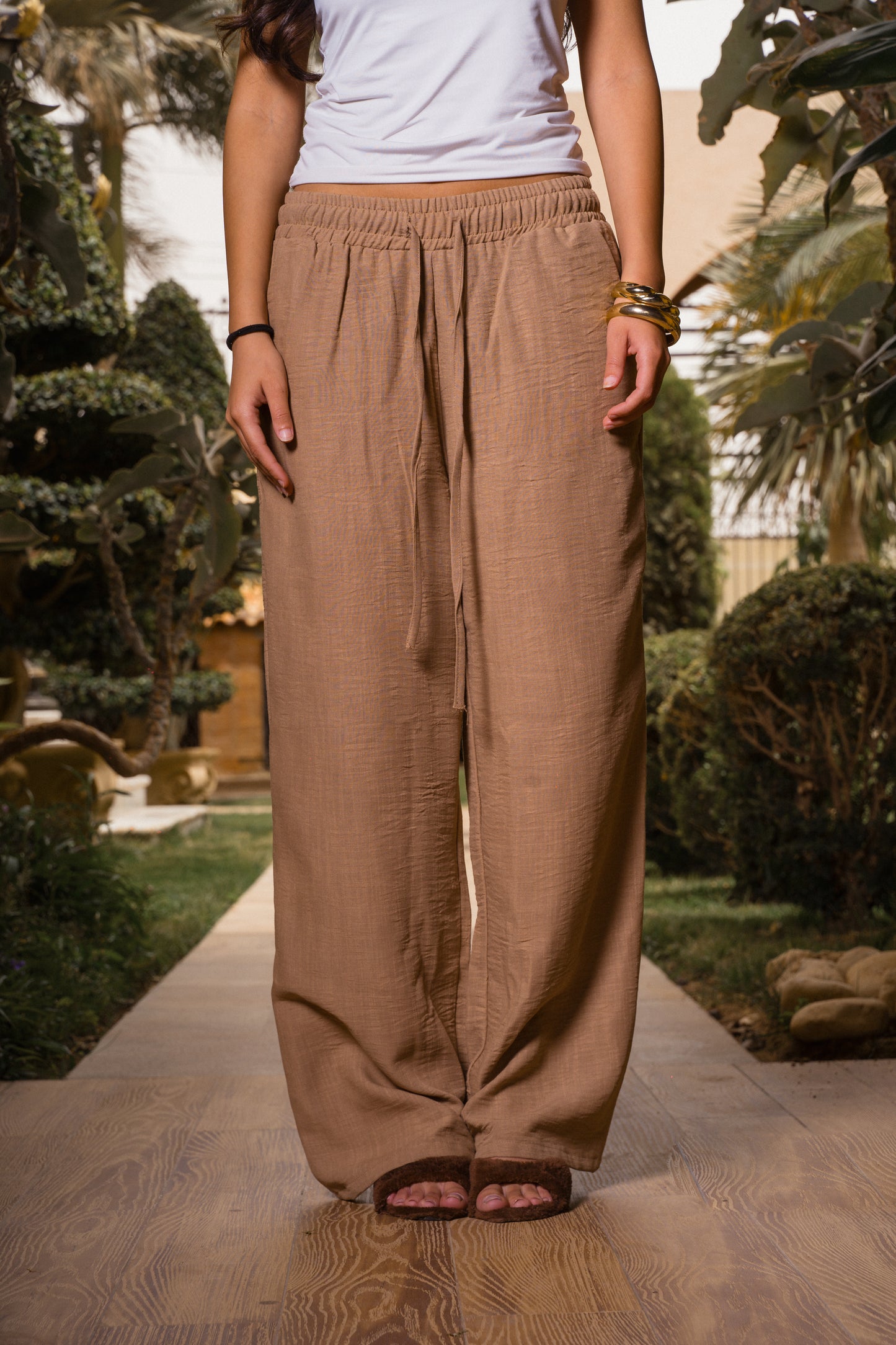 WIDE LINEN | CÁFE