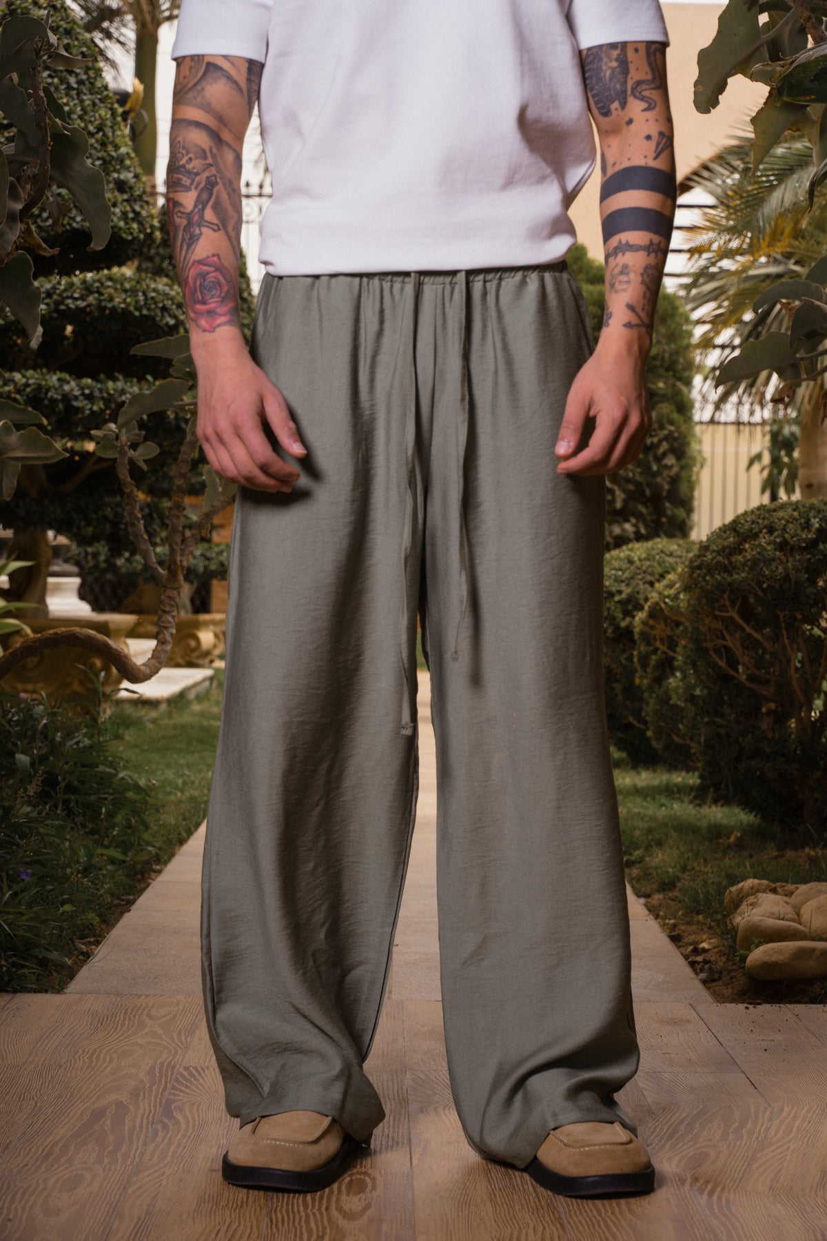 WIDE LINEN | OLIVE